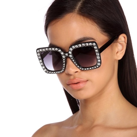 Accessories - Oversized Rhinestone Black Sunnies!!